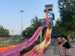 -欢乐水魔方水世界