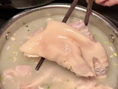 -何师烧烤Pro ·江湖川菜·小龙虾·精酿(太古里旗舰店)
