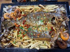 -东来菜馆•手抓海鲜家常菜•海鲜锅贴(鸽子窝店)