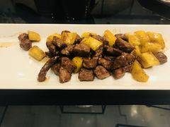 -璞御·海鲜·雪花牛肉局(宾水西道店)