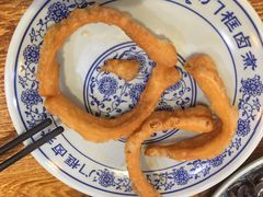 焦圈-门框胡同百年卤煮(鸟巢店)