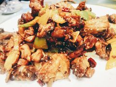 特色干炒鸡-满堂春特色餐馆