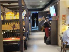 大堂-一豚轩·烧鸟·豚骨拉面(五四路店)