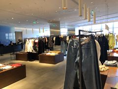 -URBAN REVIVO(北京大兴凯德MALL店)