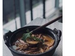 -半山腰·云南菜(侨福芳草地店)