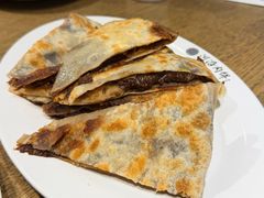 芝麻酱糖饼-河沿肉饼Beijing Pie(东华门店)