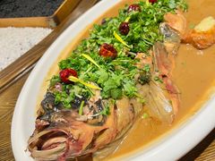 -奉天掌柜·非遗猪手·笨饺子(崇山路店)