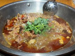 -大众跷脚牛肉馆·非遗传承单位(峨眉山店)