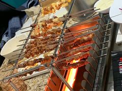 现穿羊肉串-丰茂烤串(六里桥店)