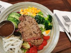 黑椒牛肉沙拉-VESH COFFEE(定西路店)