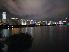 -南湖名都·景湖轩全日制餐厅·海鲜自助·东南亚风味·临湖而食
