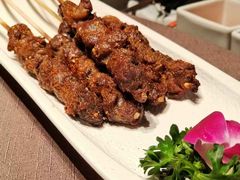 烤牛肉串-左庭右院鲜牛肉火锅黑金店(陆家嘴中心店)