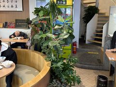 -韩海丽特色美食(秀州路店)