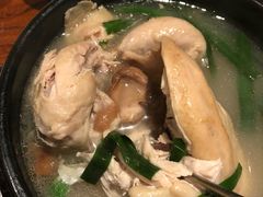人参鸡汤-萨拉伯尔(燕莎友谊商城店)