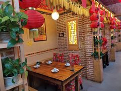 -闯关东东北农家菜(崂山石老人店)