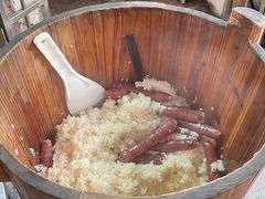 -梁阿婆廿年老牌扣肉糯米饭