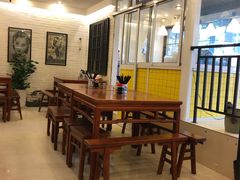 大堂-三两春肚肺汤(崂山路店)