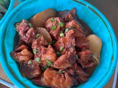 广式牛腩萝卜煲-老妈菜馆(建设街店)