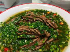 -鑫巴蜀小镇 · 水煮鱼专研店(玉桥店)