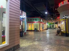 -成都星期8小镇(江宁南路店)