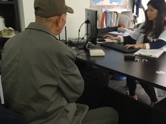 宝山老人助听器调试-宁耳听力助听器奥迪康·峰力·西门子(宝山店)