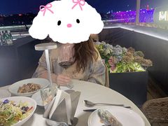 -MONICH牛排融合餐厅(和义大道购物中心店)