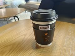 -星巴克臻选(上海合生汇1F店)