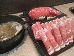 -呷哺呷哺(新世界百货望京店)