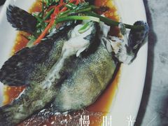 -四川小胡子海鲜(丁村万人海鲜广场店)