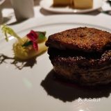 这家店还可以称得上财大气粗！吃到一半