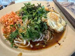 -方铲铲·成都板凳面(滨江银泰店)