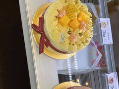 -花花卷卷·鲜食蛋糕(静安久光百货店)