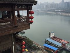 -屋顶顶城市·江景酒店-客房部