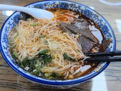 -陇上全荟兰州传统牛肉面(延吉路店)
