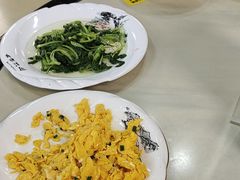 -七的湖·晚芳亭·阳澄湖农家菜·大闸蟹(莲花岛店)