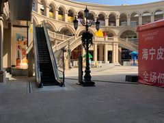 -王府井奥莱临潼小镇(临潼店)