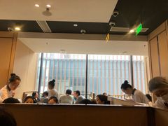 -海底捞火锅(凯德广场店)