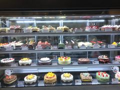 -85度C(生甜甜圈研究工坊·上海局门店)