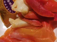 三文鱼-钱小奴海鲜自助黑金店(杭州滨江龙湖店)