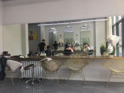 -茶发Salon·烫发染发理发