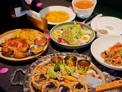 -静香HOUSE·全时段融合餐厅(七星欢乐颂店)