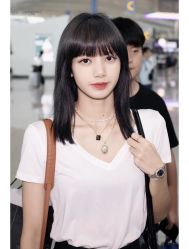 -Hello Lady发型设计