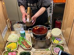 -独食火锅·半米屋台(直营总店)