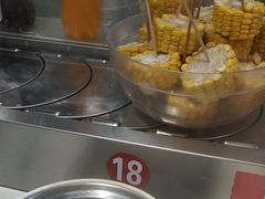 -百品聚旋转火锅(万德庄店)