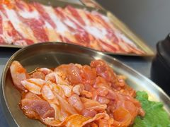 -围炉肉舍•炭烤活鳗•丹东海鲜烤肉(步行街店)