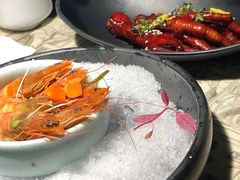 吮指鸡爪-桂满陇天书(南京德基旗舰店)