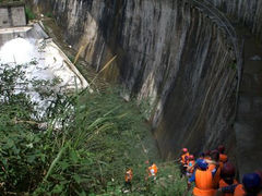 -平江沱龙峡漂流