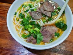 -遵义虾子张六羊肉粉(普陀路店)