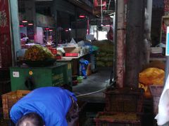 -鑫朱雀农贸批发市场