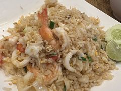 -两兄弟Song Pee Nong(2号店)